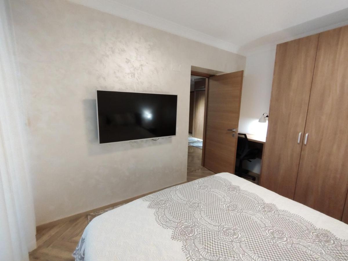 Decebal Premium Confort Craiova Extérieur photo