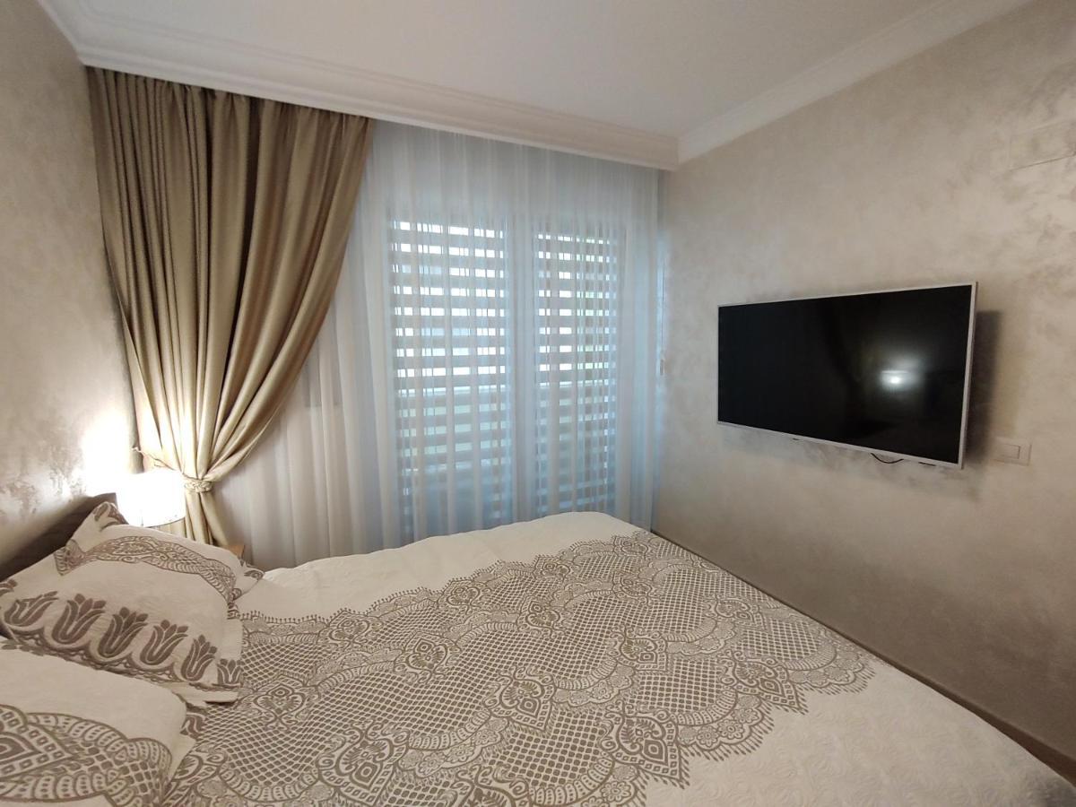 Decebal Premium Confort Craiova Extérieur photo
