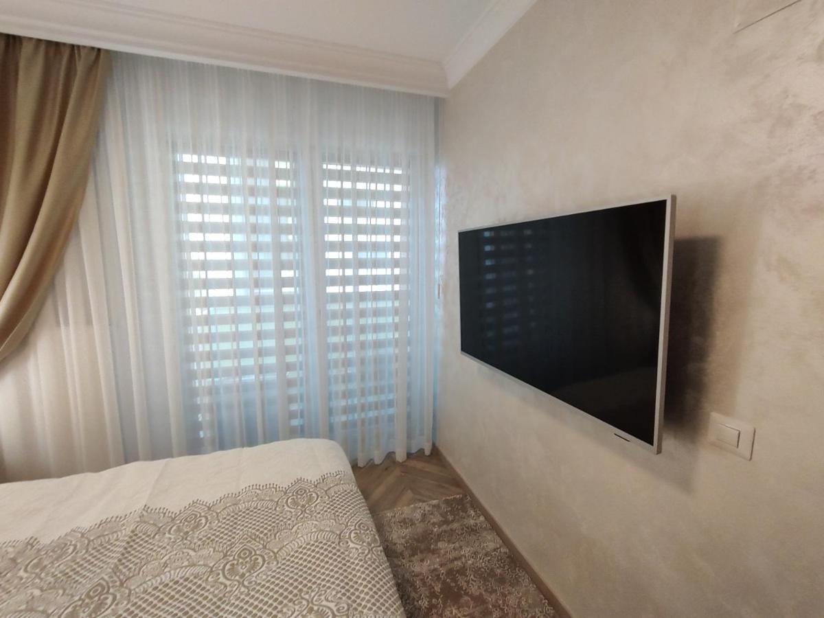 Decebal Premium Confort Craiova Extérieur photo
